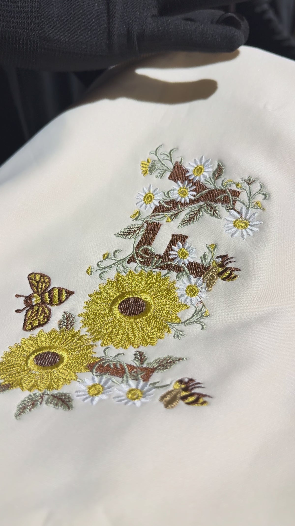 The Dunk Embroidery Tank